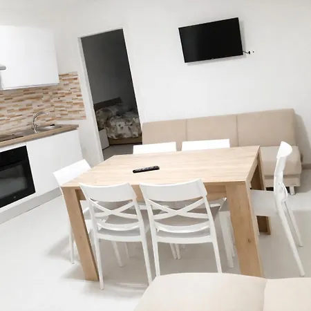 Montbliss Apartament